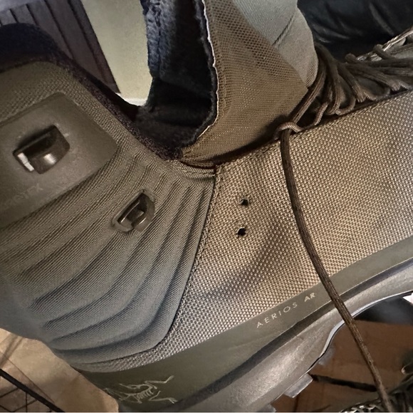 Arcteryx hike shoes size 12 1/2 - Picture 7 of 9